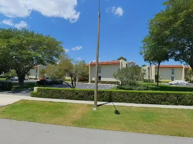 House image located at West Palm Beach, FL 33401