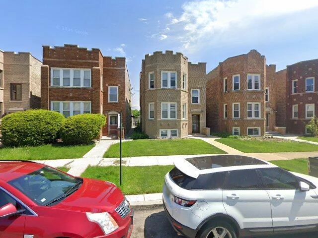 House image located at Chicago, IL 60634