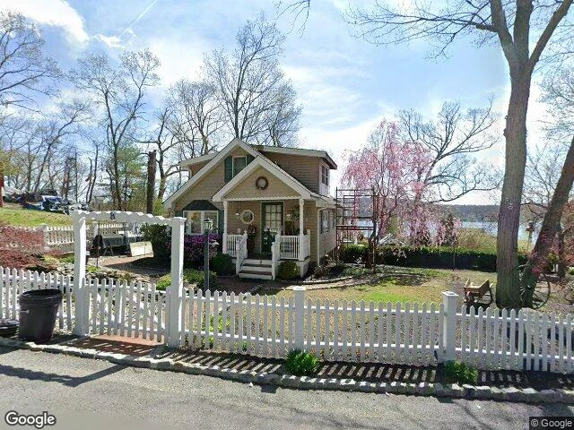 House image located at Hewitt, NJ 07421
