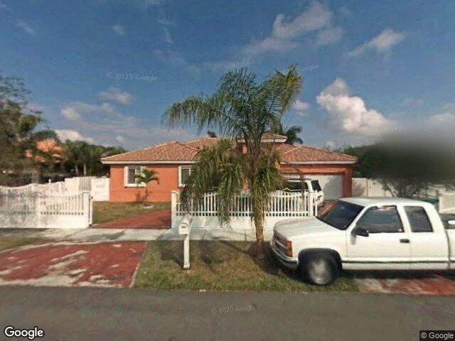 House image located at Miami, FL 33175