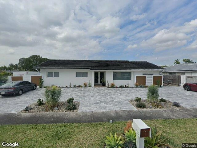 House image located at Miami, FL 33183
