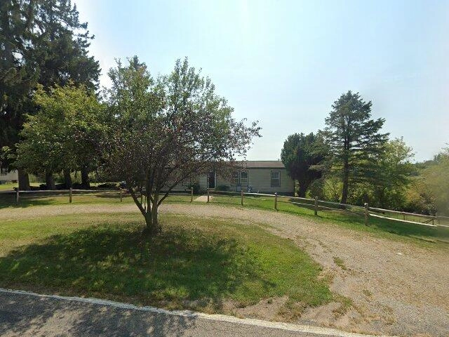 House image located at Pittsford, MI 49271