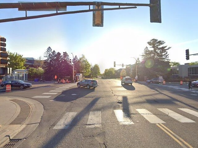 House image located at Galesburg, IL 61401