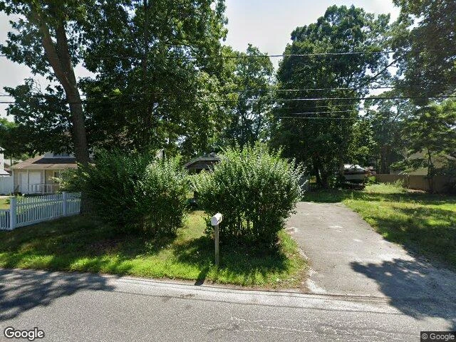 House image located at Mastic Beach, NY 11951