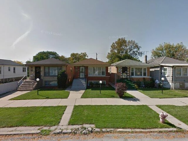 House image located at Chicago, IL 60628
