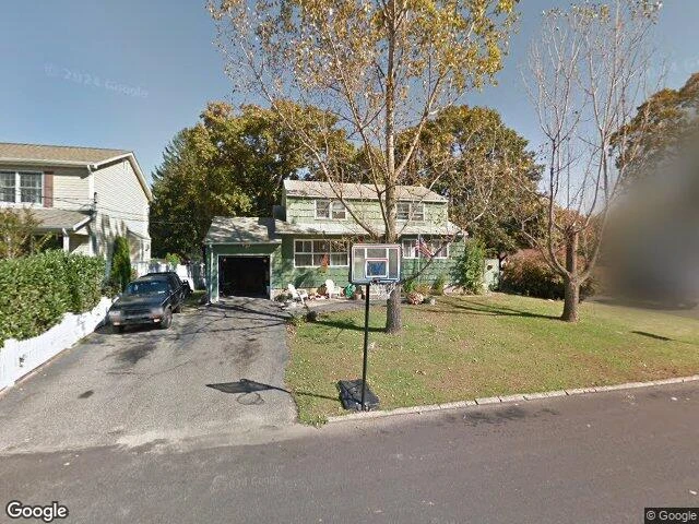 House image located at Commack, NY 11725