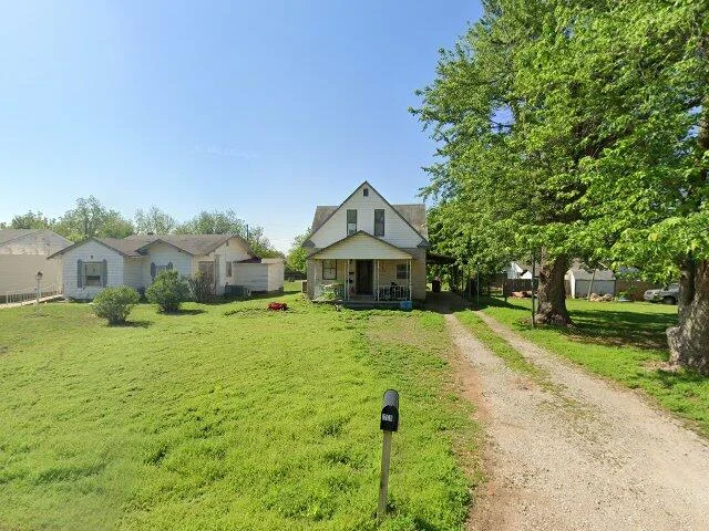 House image located at Perry, OK 73077