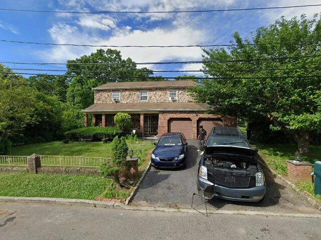 House image located at Islandia, NY 11749
