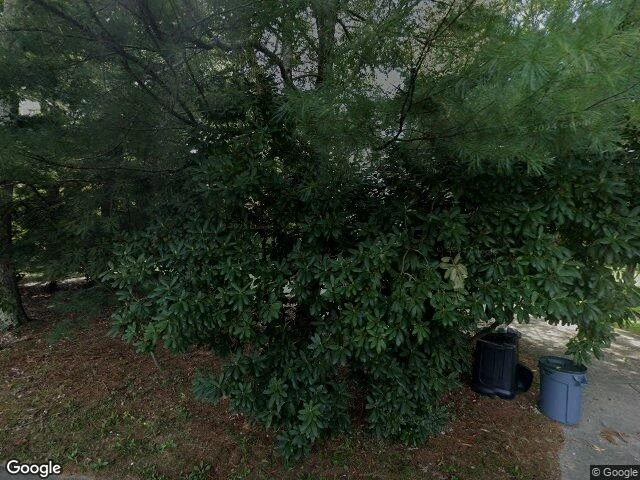 House image located at Southampton, NY 11968