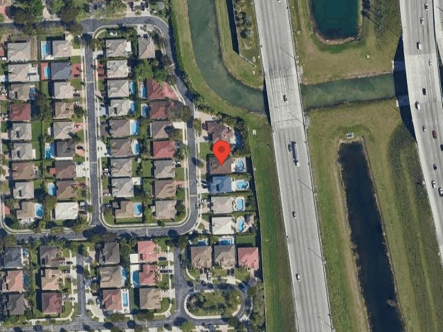 House image located at Miami, FL 33186