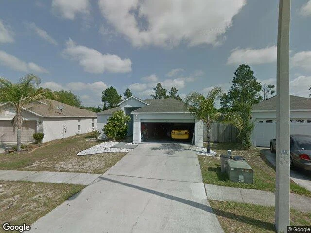 House image located at Valrico, FL 33594