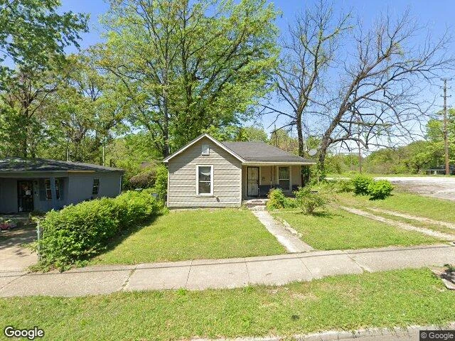 House image located at Memphis, TN 38106