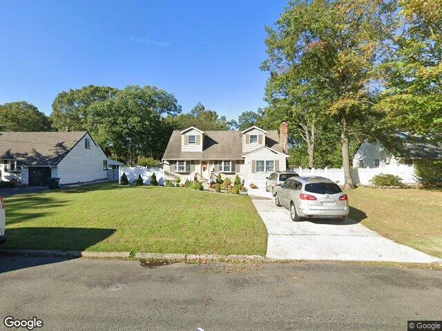 House image located at Bay Shore, NY 11706