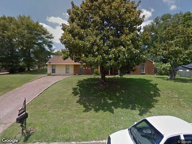 House image located at Memphis, TN 38128