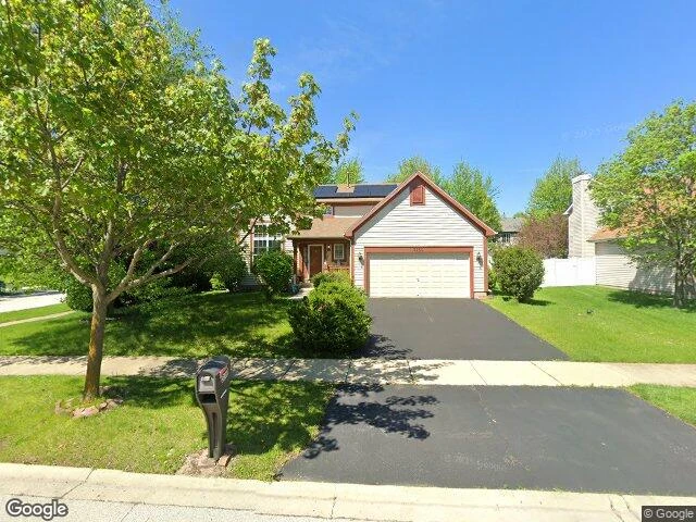 House image located at Aurora, IL 60502