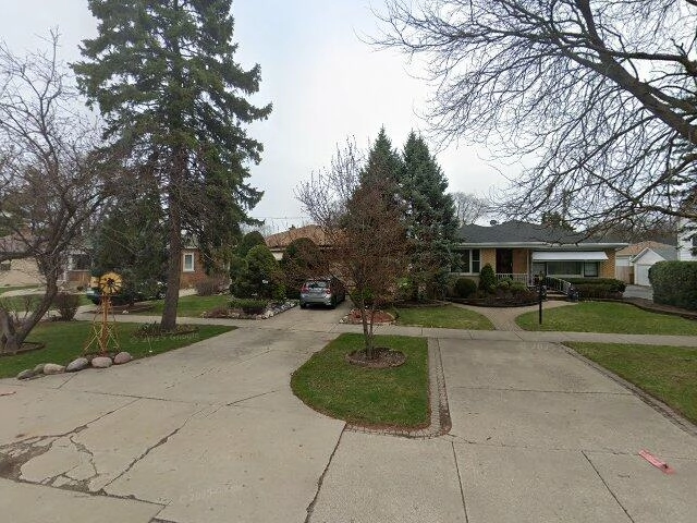 House image located at Chicago, IL 60646