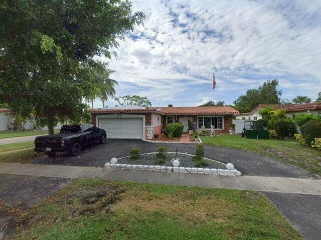 House image located at Hollywood, FL 33021