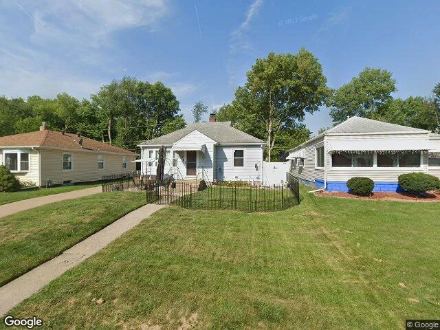 House image located at Rock Island, IL 61201