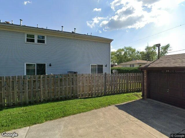 House image located at Bensenville, IL 60106