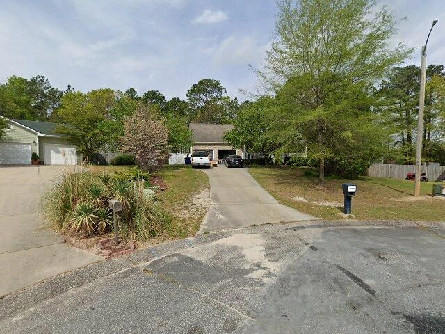 House image located at Raeford, NC 28376