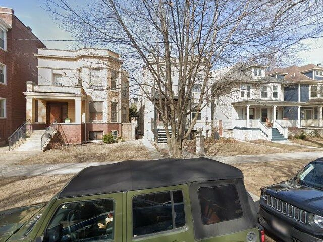 House image located at Chicago, IL 60660