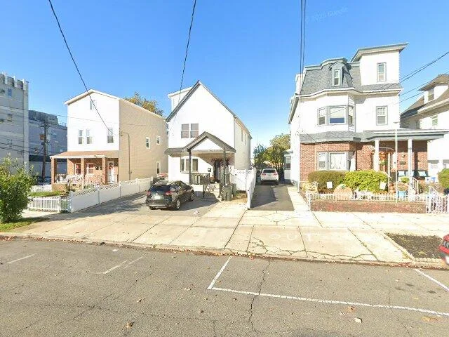 House image located at Bayonne, NJ 07002