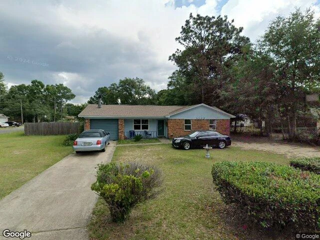 House image located at Milton, FL 32570