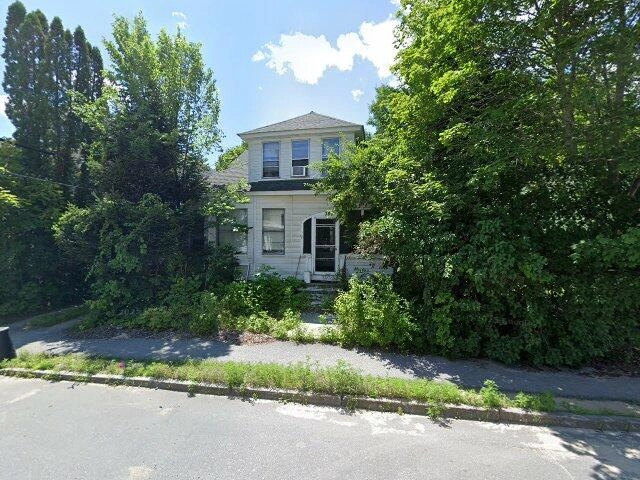 House image located at Auburn, ME 04210