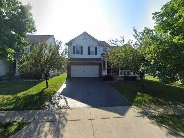 House image located at Grove City, OH 43123