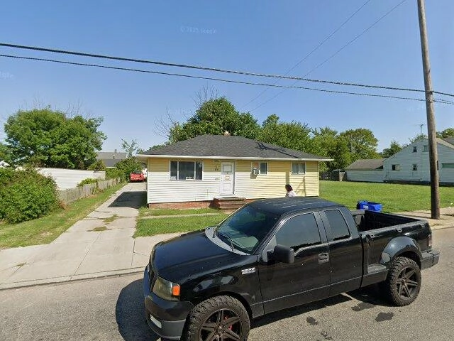 House image located at Cleveland, OH 44135