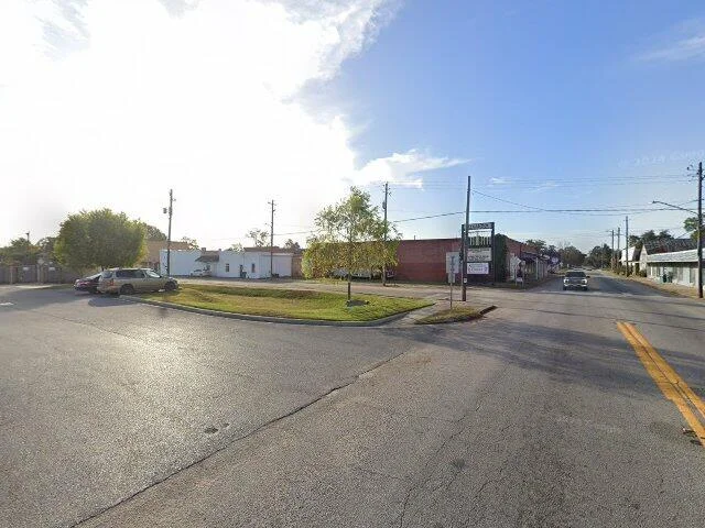 House image located at Graceville, FL 32440