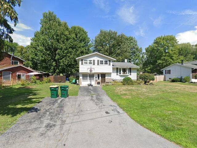 House image located at Syracuse, NY 13212