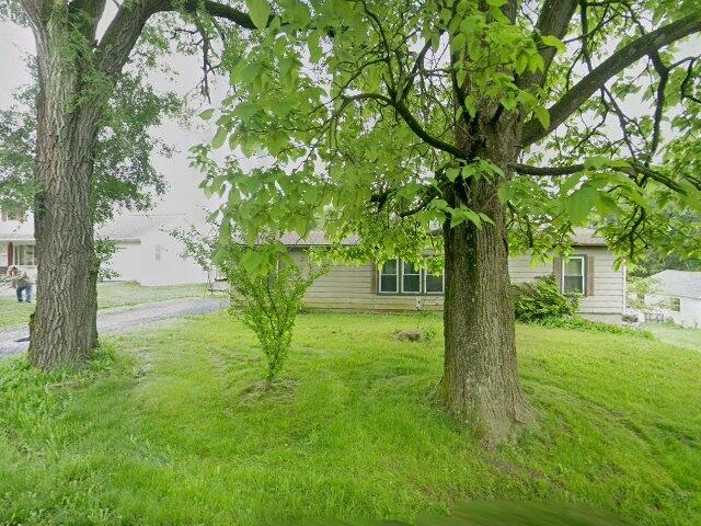 House image located at Walnutport, PA 18088