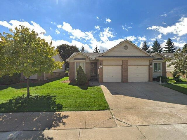 House image located at Warren, MI 48092