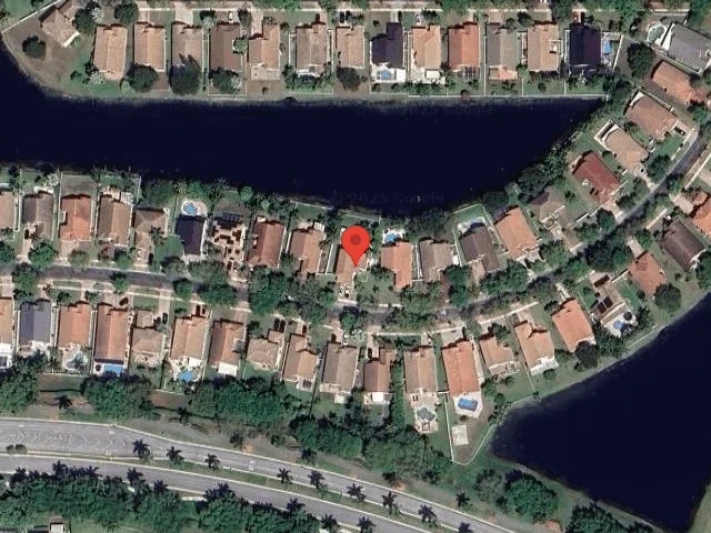 House image located at Hollywood, FL 33029