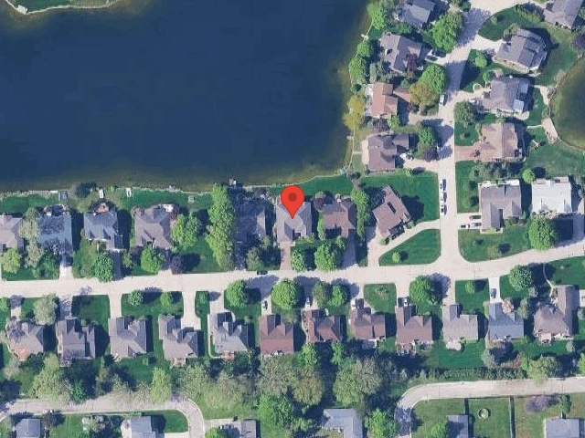 House image located at Moline, IL 61265