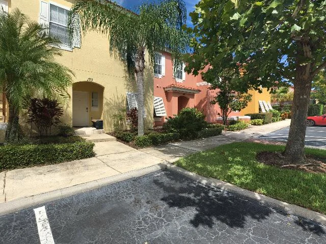 House image located at Kissimmee, FL 34746