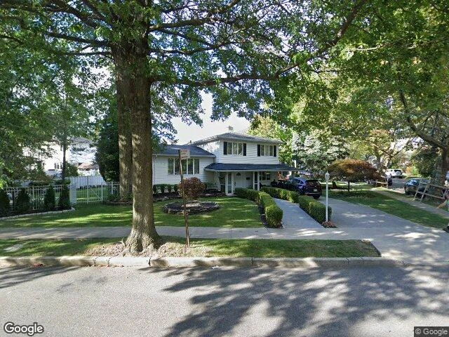 House image located at Staten Island, NY 10304