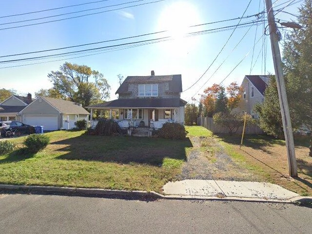 House image located at Belford, NJ 07718