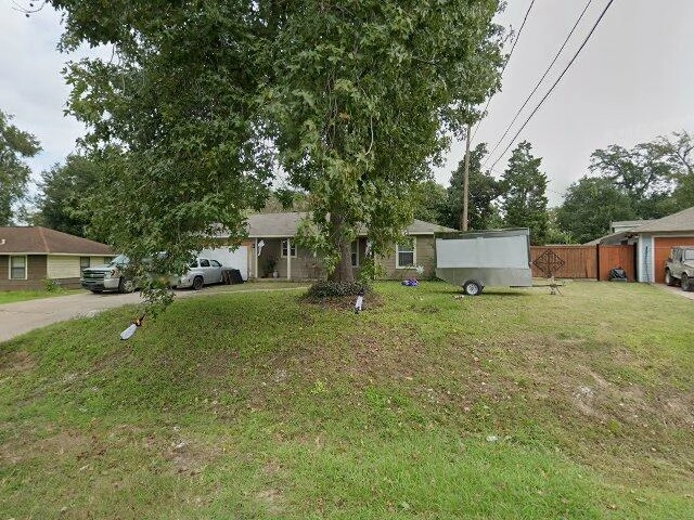 House image located at Houston, TX 77015