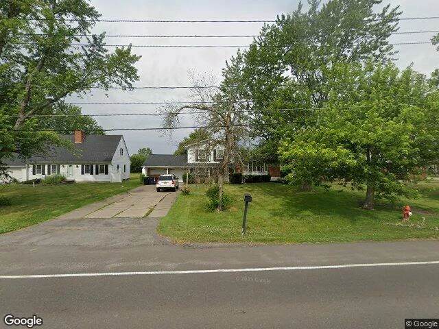 House image located at Grand Island, NY 14072