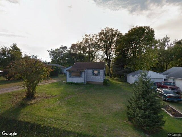 House image located at Newton, IA 50208