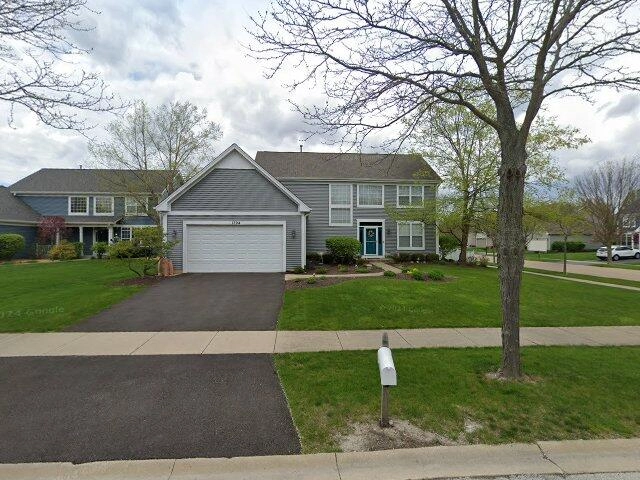 House image located at Aurora, IL 60502