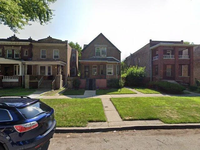 House image located at Chicago, IL 60637