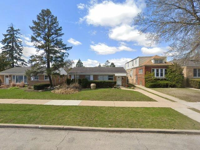 House image located at Evanston, IL 60201