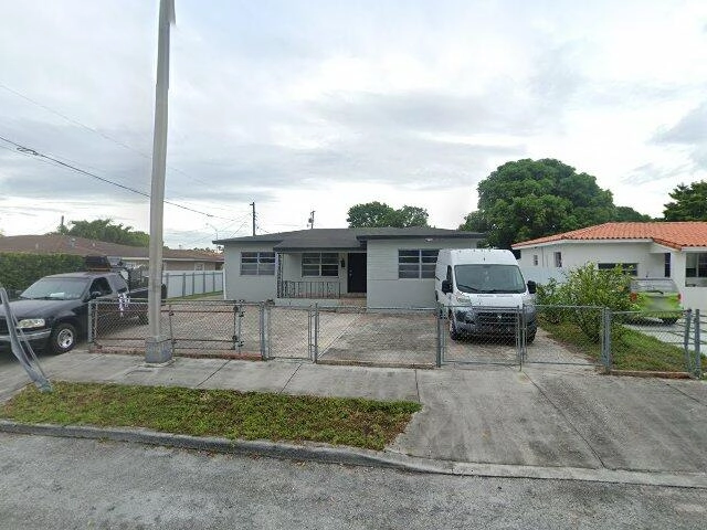 House image located at Hialeah, FL 33012
