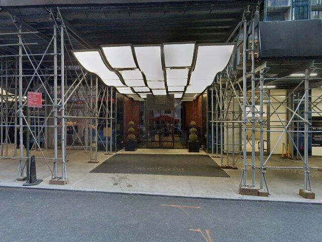 House image located at New York, NY 10019