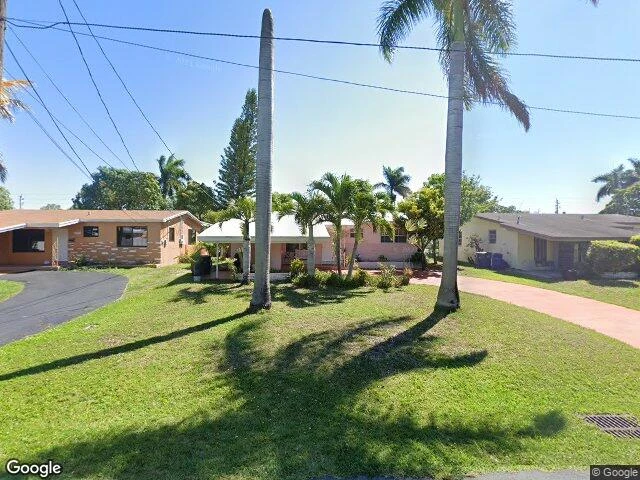 House image located at Hallandale, FL 33009