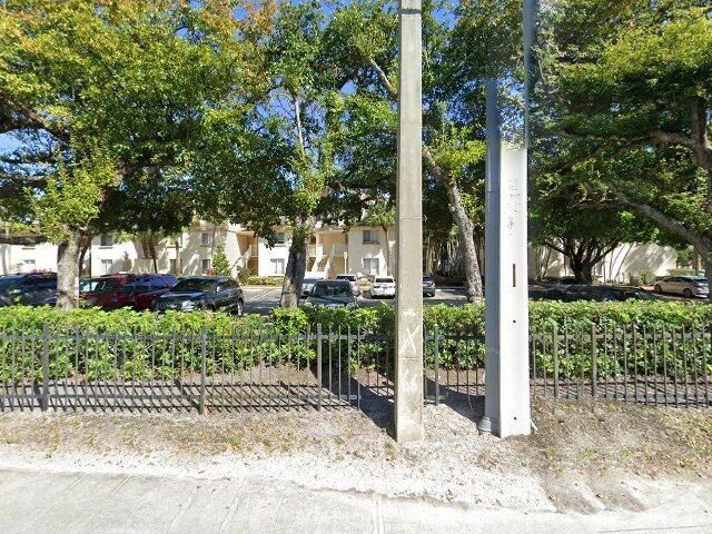 House image located at West Palm Beach, FL 33409