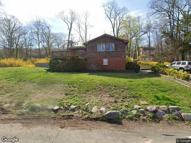 House image located at Hewitt, NJ 07421